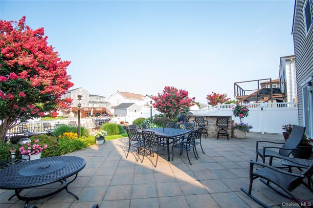 3345 Parkway Drive, Baldwin, NY 11510