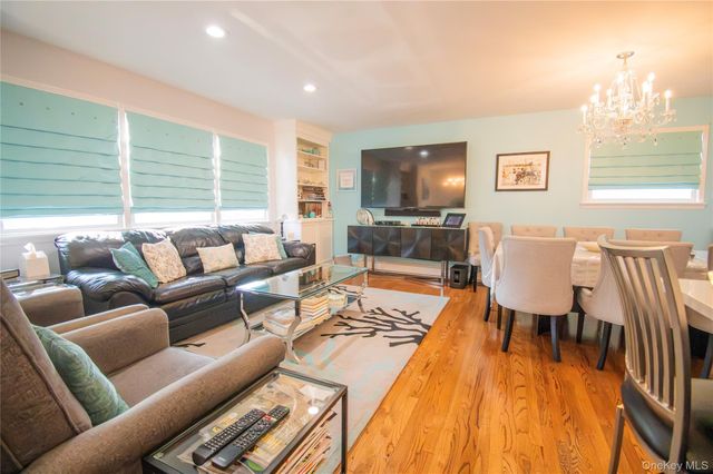 3345 Parkway Drive, Baldwin, NY 11510