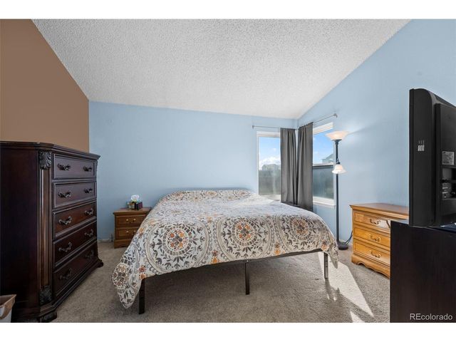 8823 Cloverleaf Cir, Parker, CO 80134