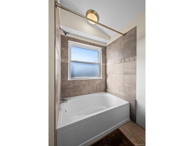 8823 Cloverleaf Cir, Parker, CO 80134