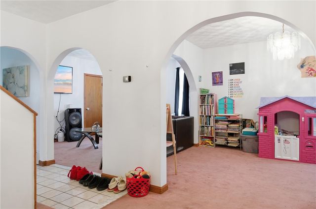 291 California Avenue, Providence, RI 02905