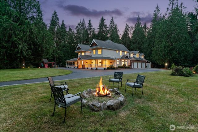 22132 NE 114th Street, Redmond, WA 98053