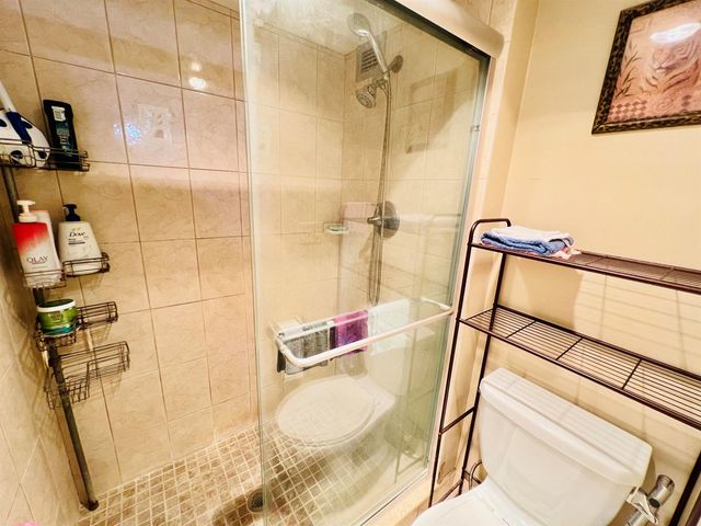 3821 Environ Boulevard 203, Lauderhill, FL 33319