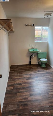 60 Mulligan St., Weaverville, CA 96093