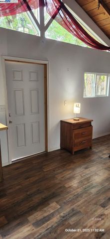 60 Mulligan St., Weaverville, CA 96093