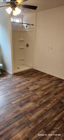 60 Mulligan St., Weaverville, CA 96093