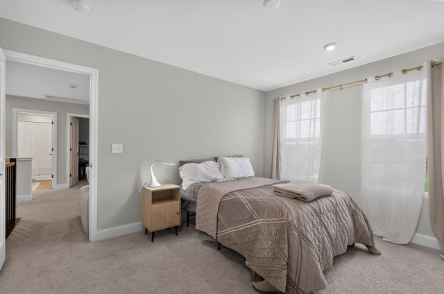 612 Winstar Court, Union, KY 41091