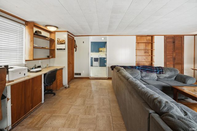 1008 Hedgewood Drive, Lafayette, IN 47904