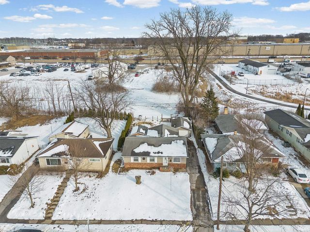 1008 Hedgewood Drive, Lafayette, IN 47904