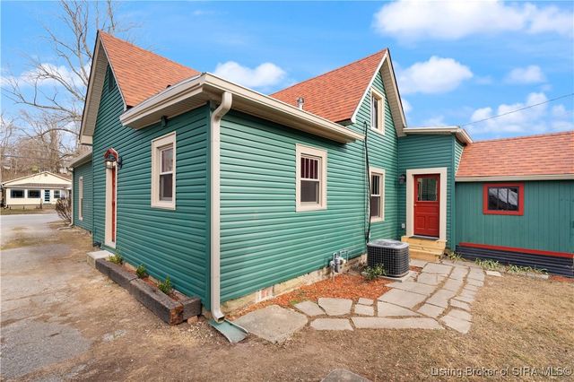 427 E Chestnut Street, Corydon, IN 47112