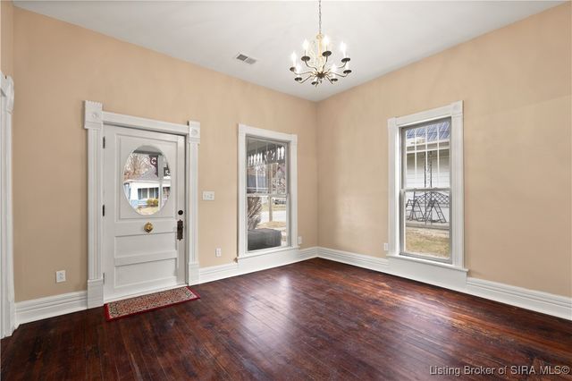 427 E Chestnut Street, Corydon, IN 47112