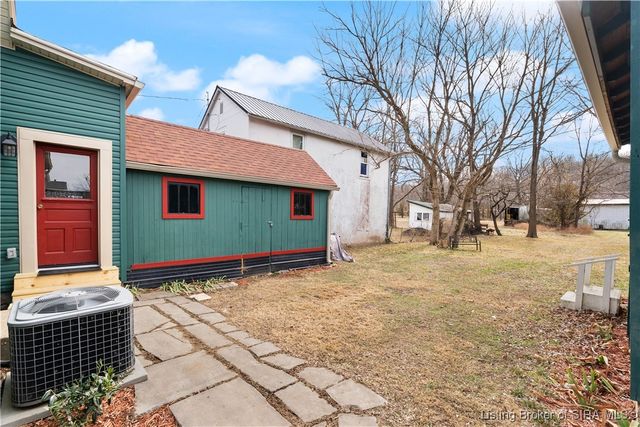 427 E Chestnut Street, Corydon, IN 47112