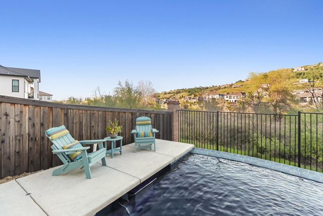 2042 Ritchie St, Folsom, CA 95630