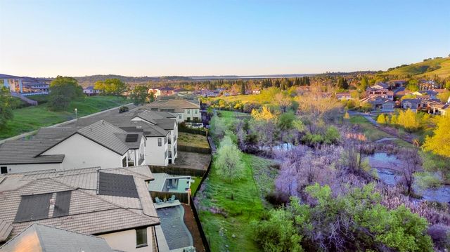 2042 Ritchie St, Folsom, CA 95630