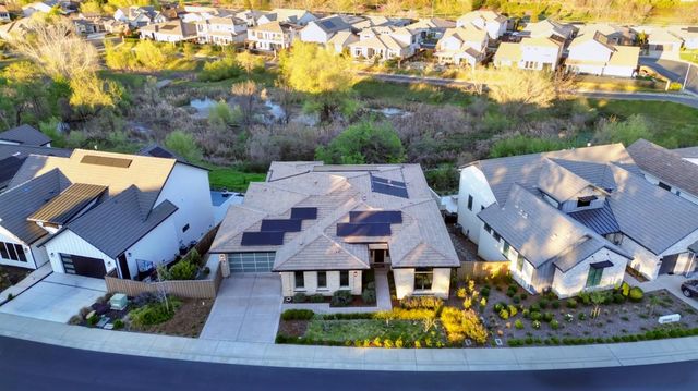 2042 Ritchie St, Folsom, CA 95630