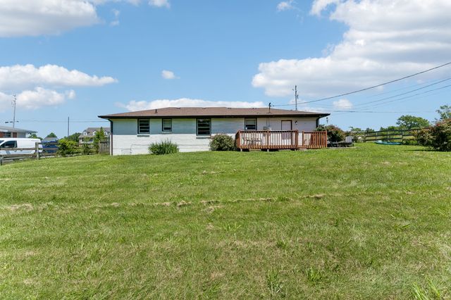 3103 Bearwallow Rd, Ashland City, TN 37015