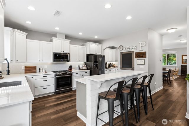 1826 65th Avenue SE, Tumwater, WA 98501