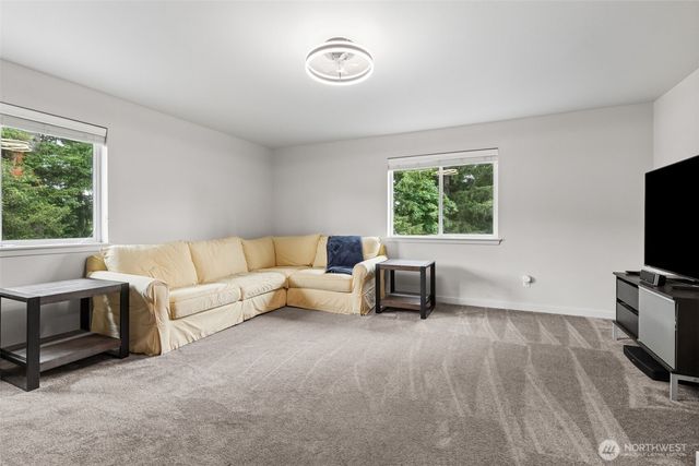 1826 65th Avenue SE, Tumwater, WA 98501