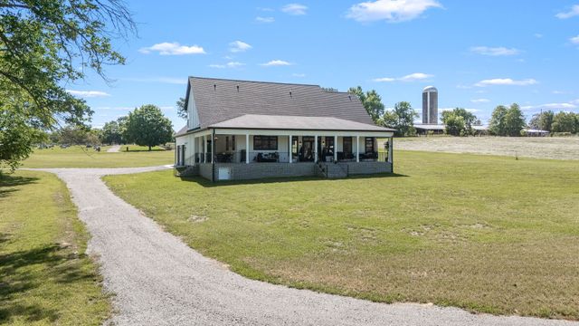 796 Deberry Rd, Morrison, TN 37357