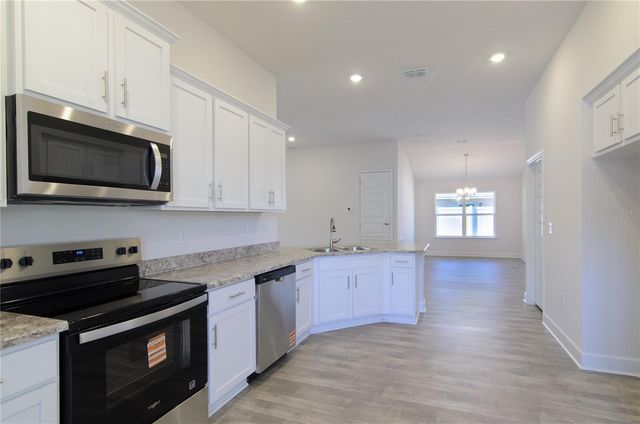 33 FARNELL LANE, Palm Coast, FL 32137