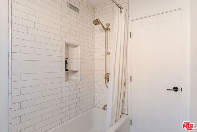 10879 Hillhaven Avenue, Tujunga, CA 91042