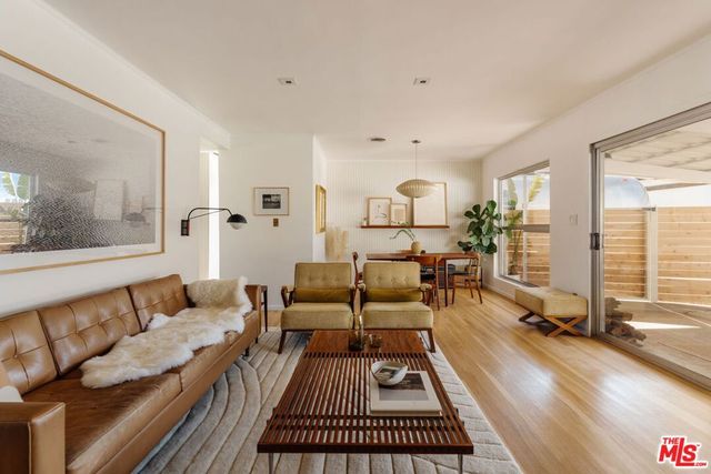 10879 Hillhaven Avenue, Tujunga, CA 91042