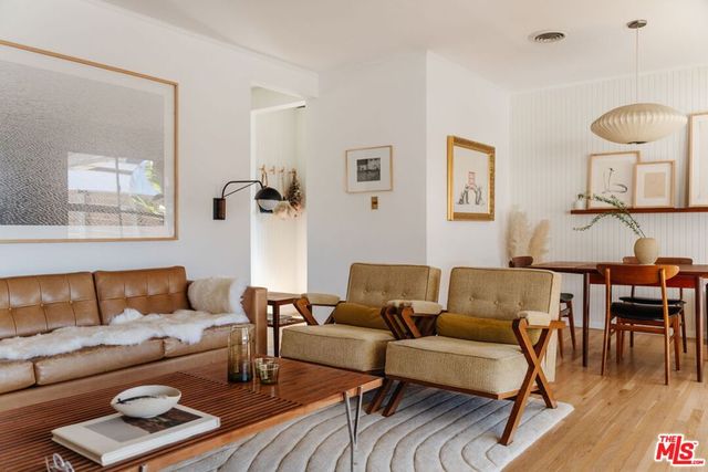 10879 Hillhaven Avenue, Tujunga, CA 91042