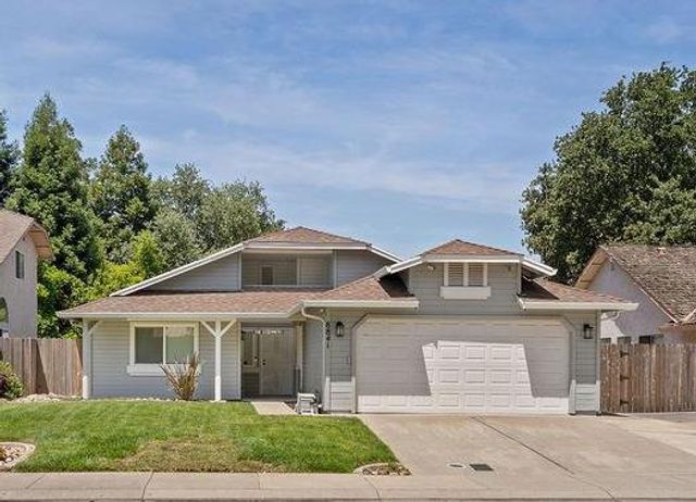 8841 Brattle Pl, Stockton, CA 95209