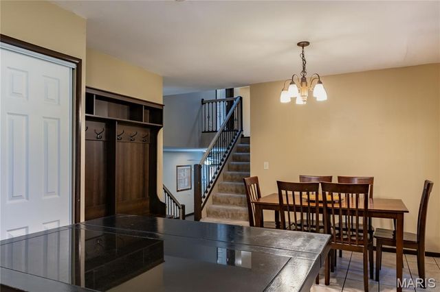 2241 Graystone Drive, St Charles, MO 63303