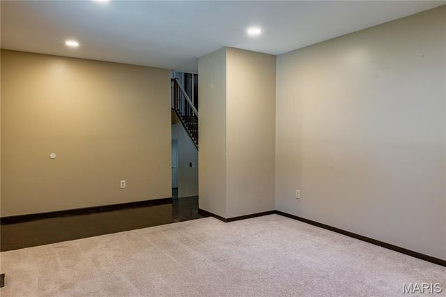 2241 Graystone Drive, St Charles, MO 63303