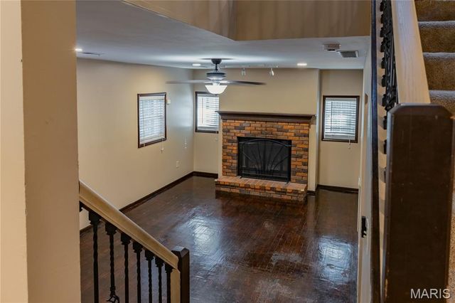 2241 Graystone Drive, St Charles, MO 63303