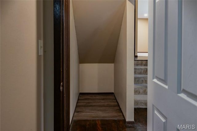 2241 Graystone Drive, St Charles, MO 63303