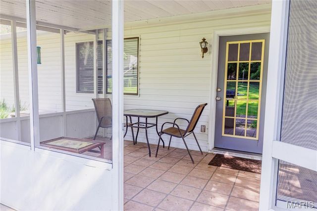 2241 Graystone Drive, St Charles, MO 63303