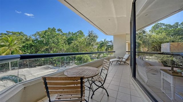 1241 GULF OF MEXICO DRIVE 111, Longboat Key, FL 34228