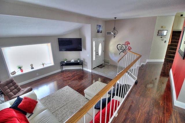 1518 Glenwood Ct, Escalon, CA 95320