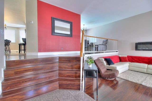 1518 Glenwood Ct, Escalon, CA 95320