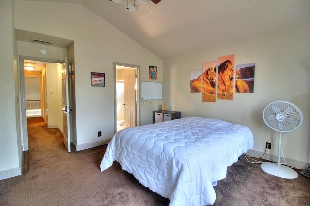 1518 Glenwood Ct, Escalon, CA 95320