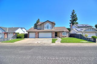 1518 Glenwood Ct, Escalon, CA 95320