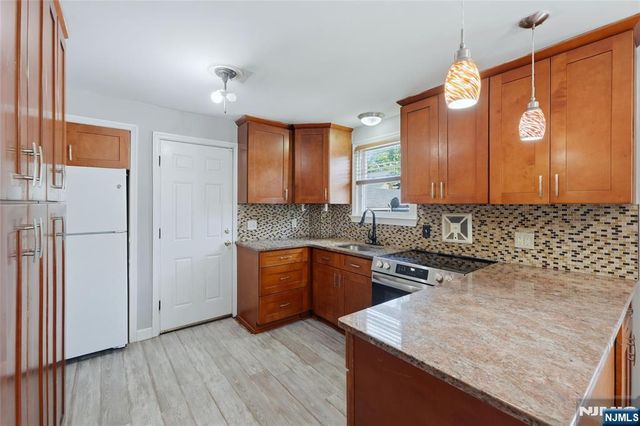 635 Robinson Terrace, Union, NJ 07083