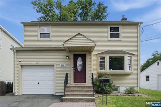 635 Robinson Terrace, Union, NJ 07083