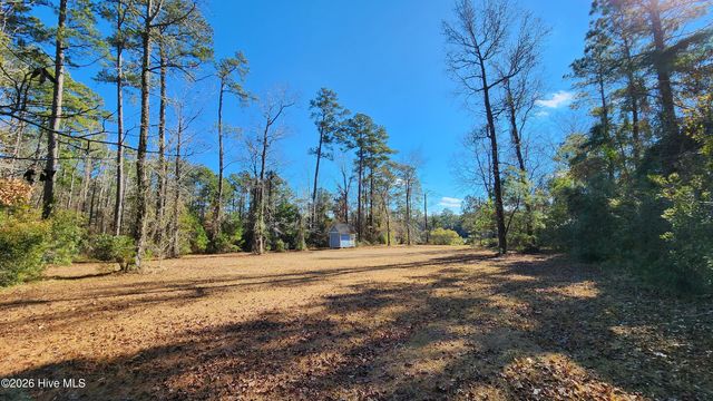 129 Cummins Creek Road, Beaufort, NC 28516