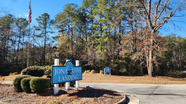 129 Cummins Creek Road, Beaufort, NC 28516