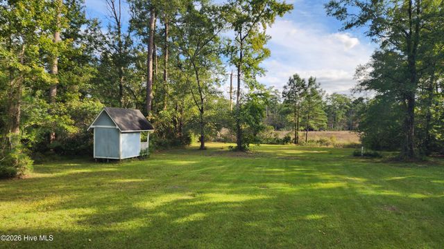 129 Cummins Creek Road, Beaufort, NC 28516