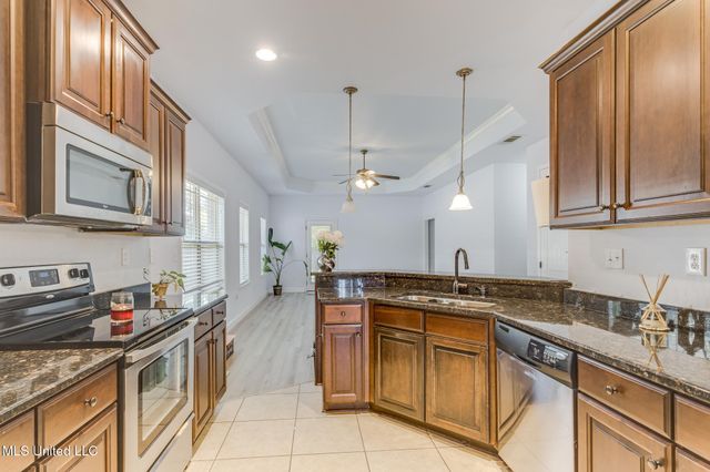 17309 Palm Ridge Drive, D'iberville, MS 39540