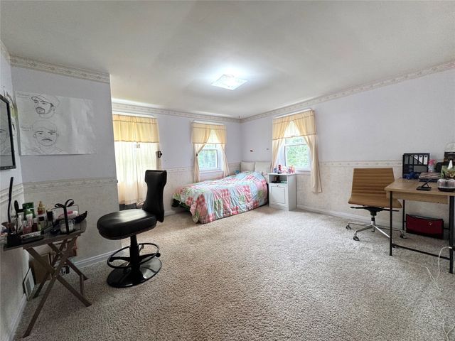 837 W 52ND Street, Erie, PA 16509