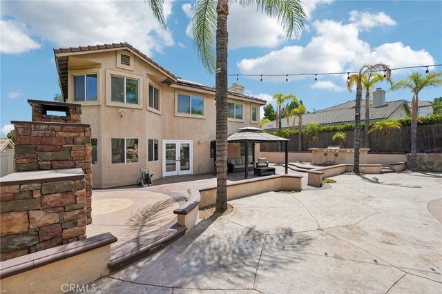 3944 Bennett Avenue, Corona, CA 92883