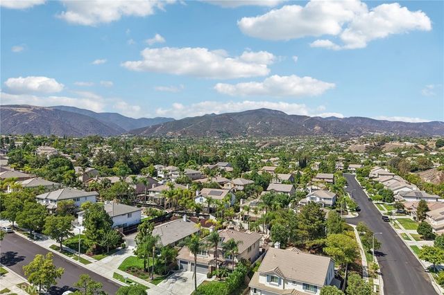 3944 Bennett Avenue, Corona, CA 92883
