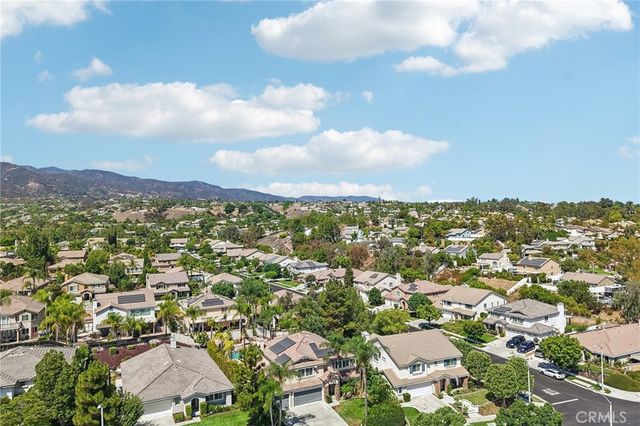 3944 Bennett Avenue, Corona, CA 92883