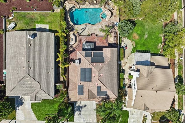 3944 Bennett Avenue, Corona, CA 92883