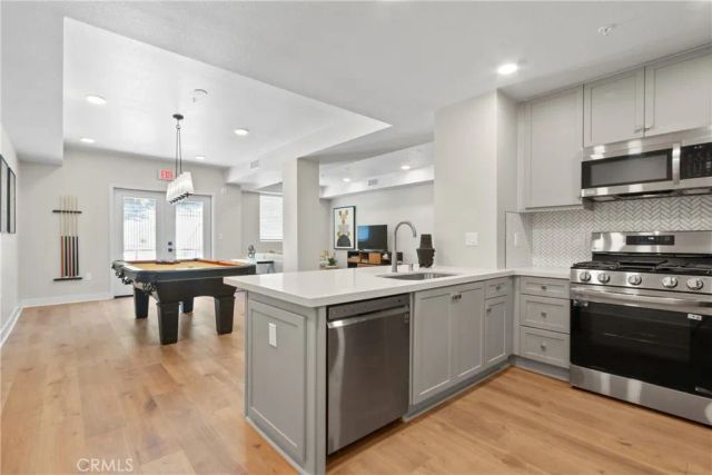 927 Deep Valley Drive 112, Rolling Hills Estates, CA 90274